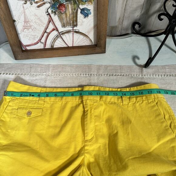 NWT Ann Taylor Loft Yellow Shorts - Size 14 - Picture 8 of 9
